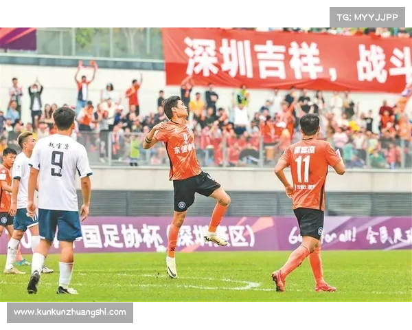 深圳新鹏城主场草坪质量问题致中甲比赛延期 球迷与球队关注赛事进程